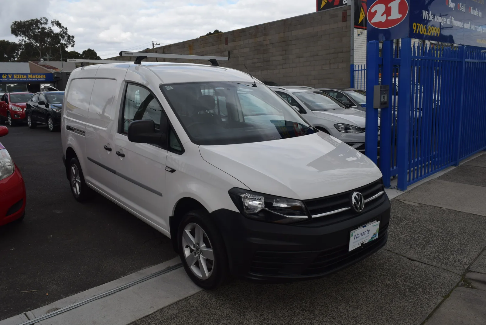 2016 VOLKSWAGEN CADDY MAXI TSI220