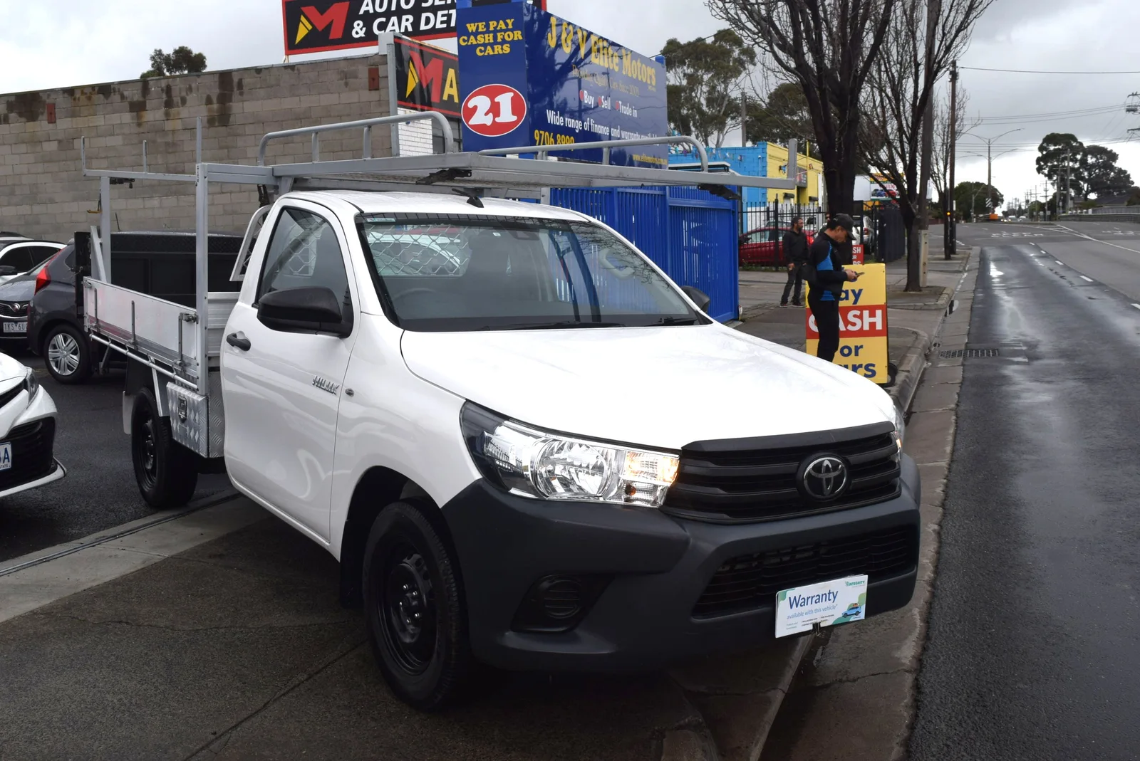2020 TOYOTA HILUX LIFT BACK