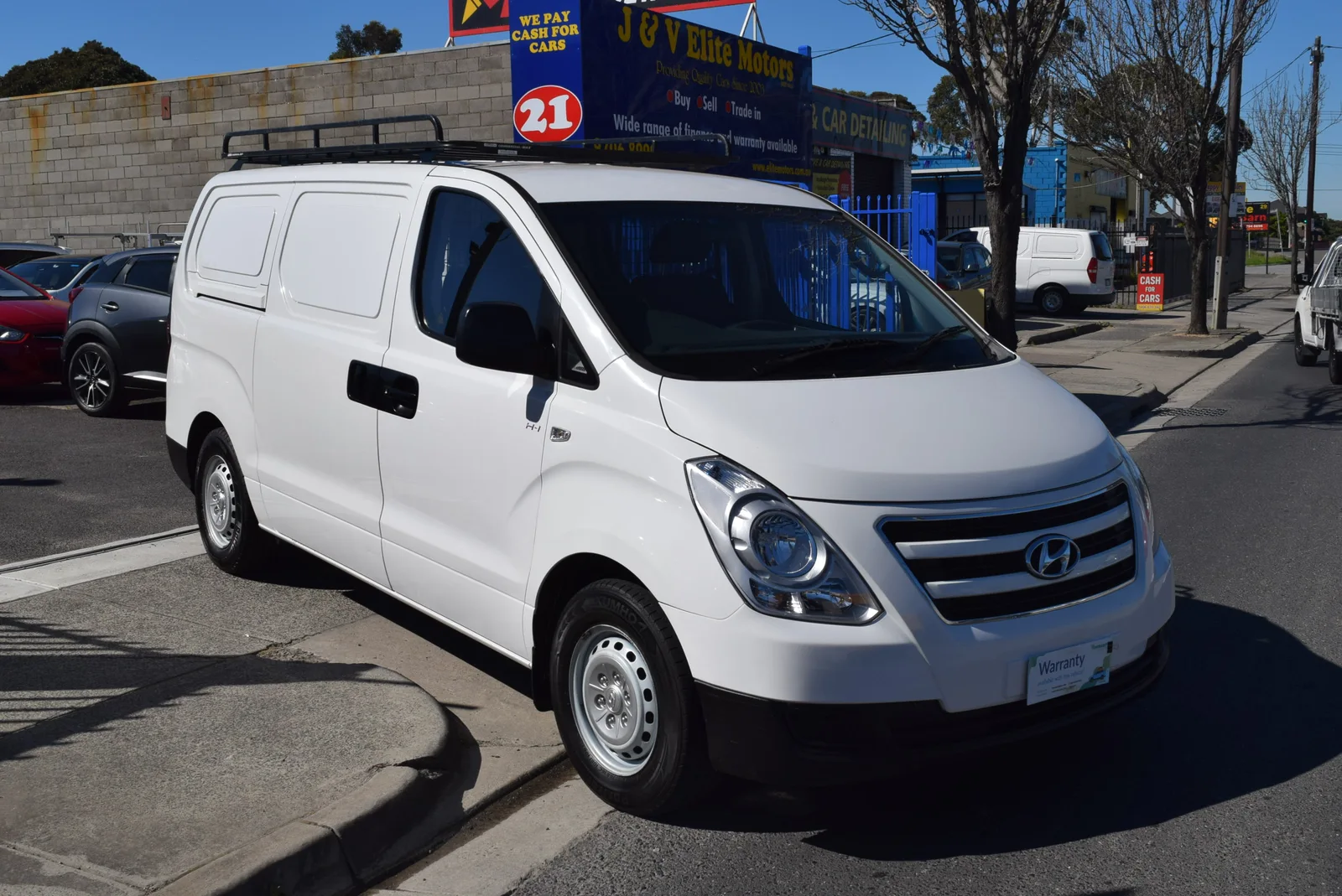 2016 HYUNDAI ILOAD